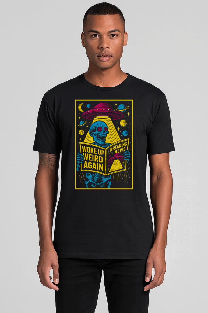 Black t-shirt UFO front